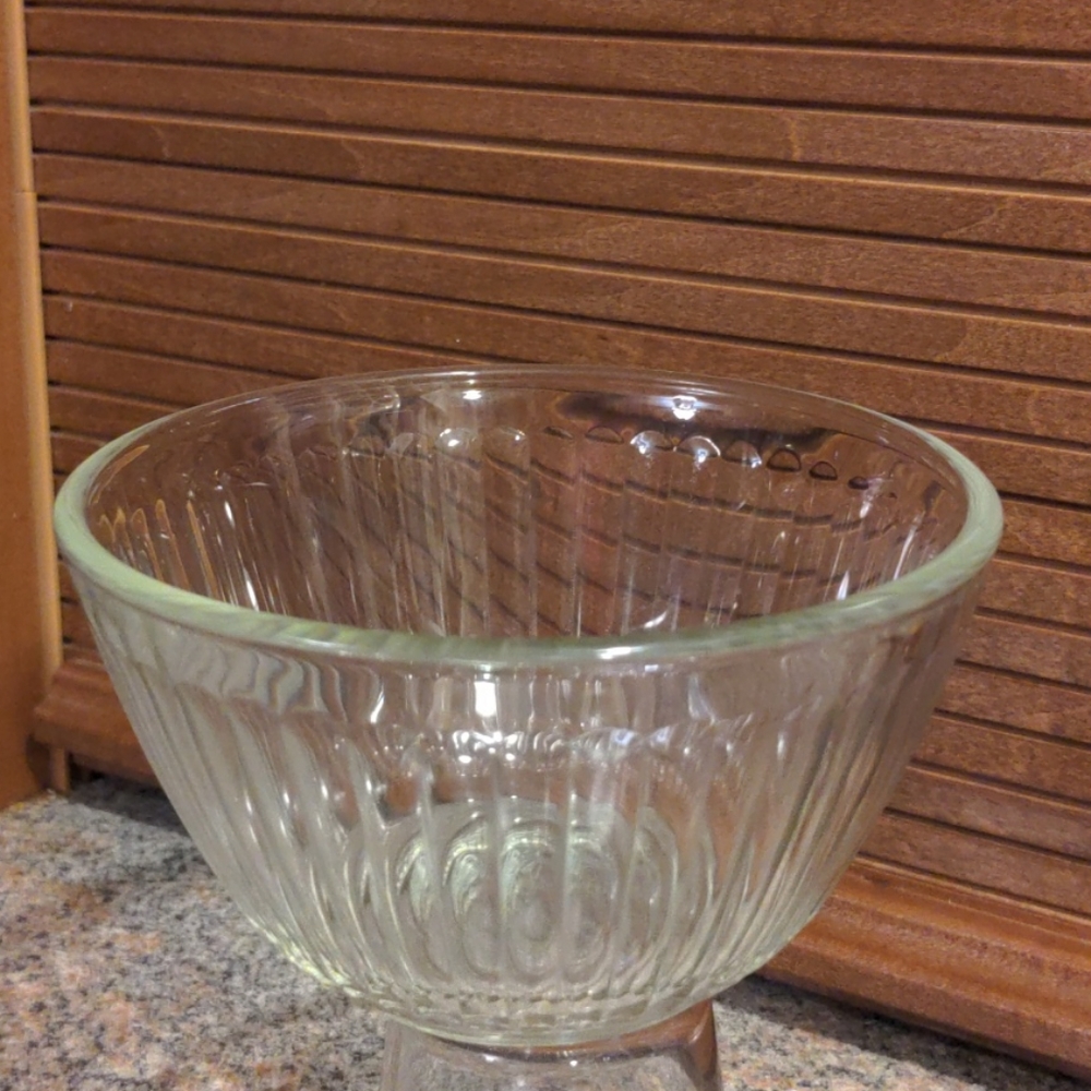 Pyrex Clear Ribbed Glass Bowl 3 Cup #7401-S